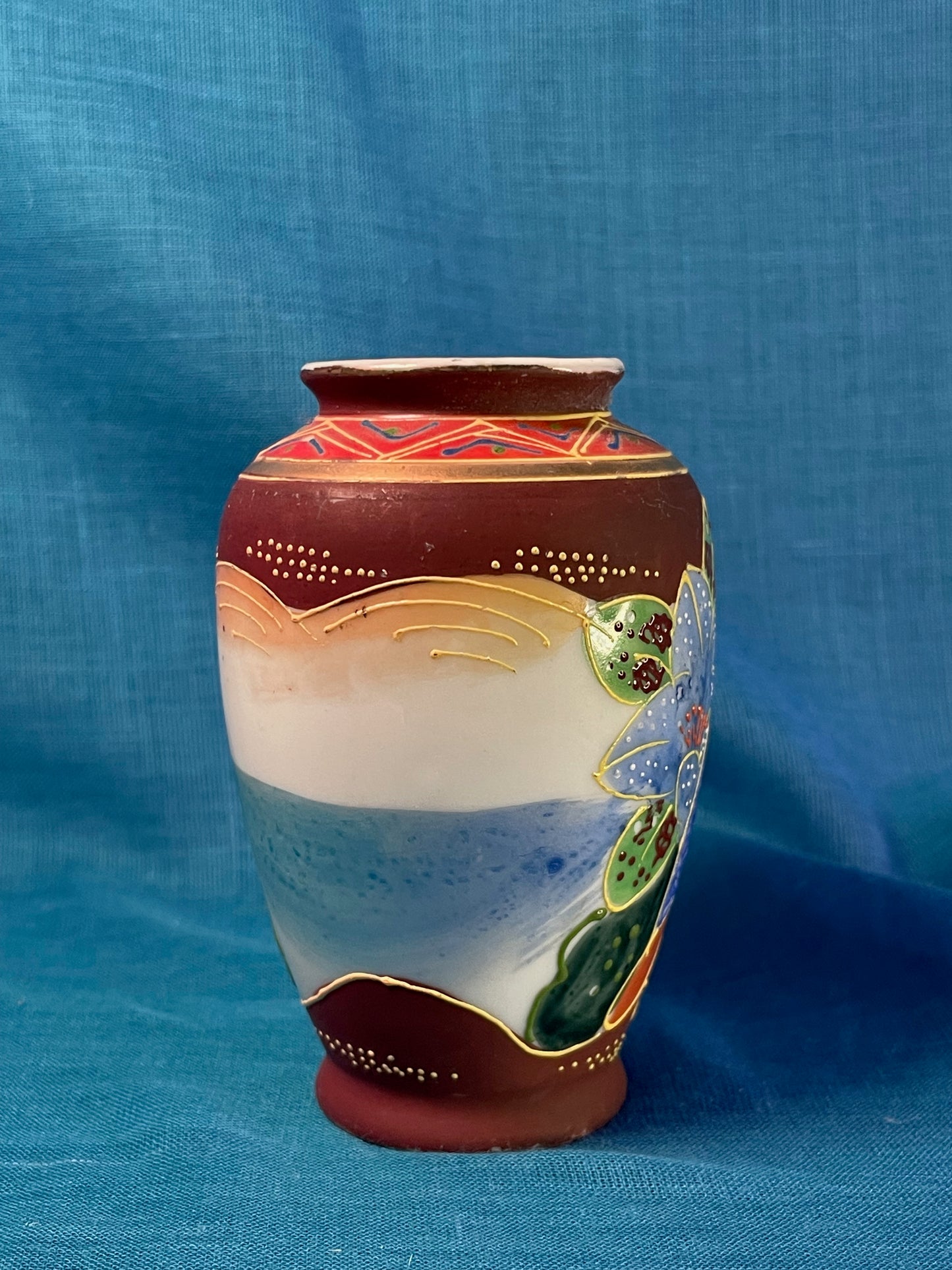 Japans decoratief vaasje