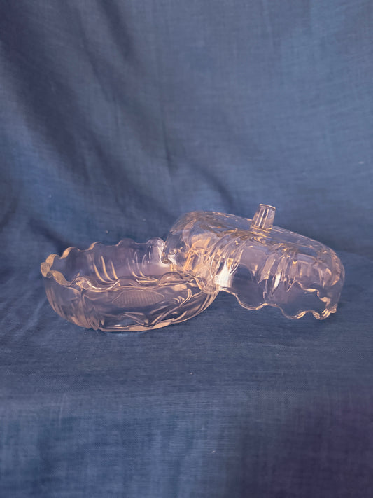 Glazen bonbon/ boterschaaltje met deksel