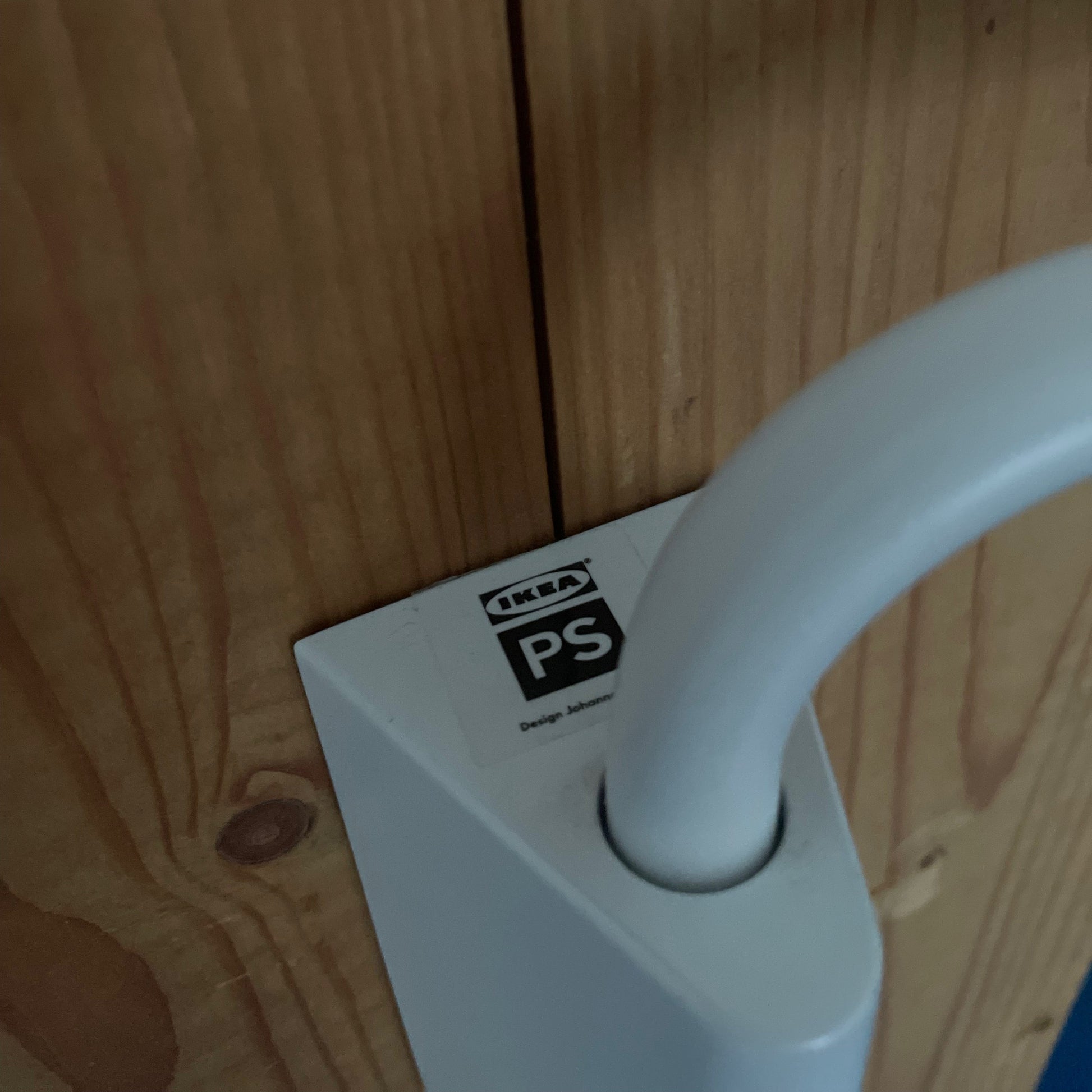 Geef uw intrieur een upgrade met deze mooie PS20212 IKEA lamp.